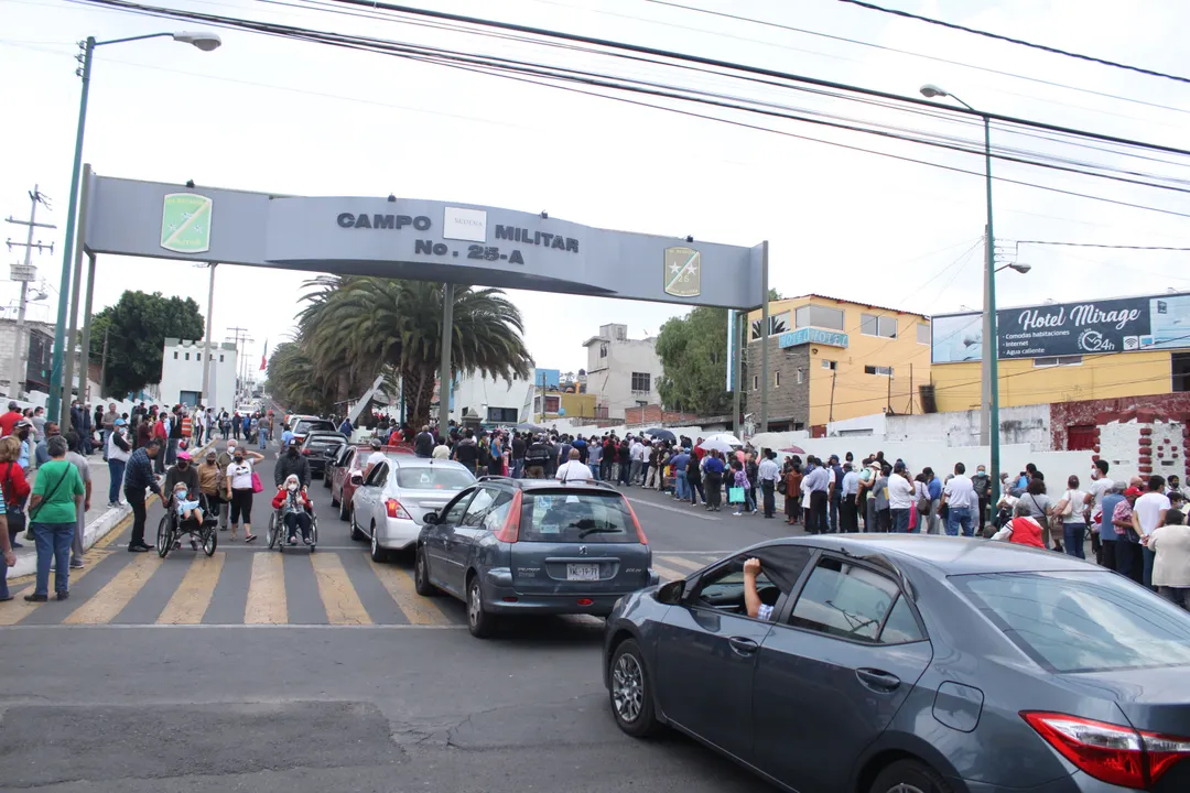 Luego del caos, quitan a la Zona Militar como sede de vacunación anti-COVID