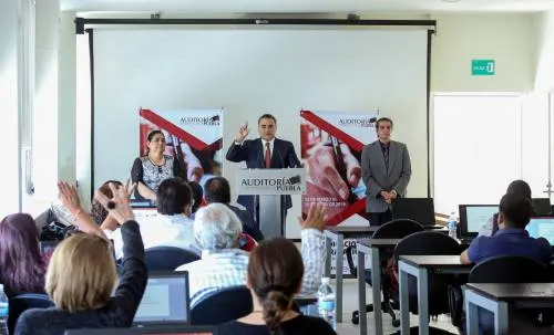 Auditoría Puebla capacita a los 217 municipios del estado