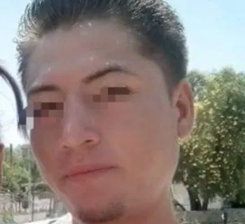 Hombre navajea a sus hijos, mata a uno e hiere a su esposa en Tehuitzingo