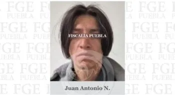 Detienen a sujeto durante cateo en Atlixco, con más de 130 dosis de droga