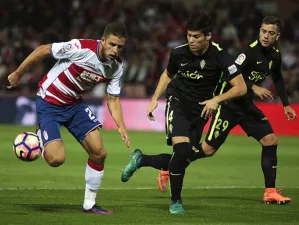Ochoa se luce y deja en blanco portería del Granada