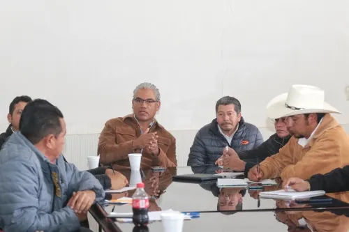 Atiende SDR a sector ganadero para mantener sanidad e inocuidad pecuaria