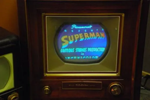 Se cumplen 56 años de la primer transmisión a color por televisión