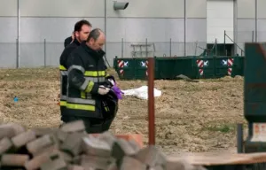Bomba de la SGM mata a empleados en Bélgica