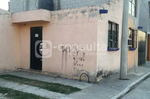 Encuentran a mujer muerta en Infonavit del Conde