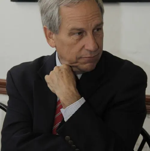Cárdenas rechaza rumores de su posible unción como coordinador de organización de Morena