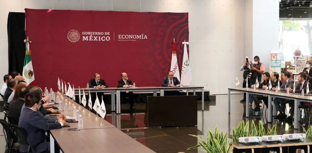Apoyan Economía e IMPI a 83 proyectos de PyMEs con descuentos en registro de marca
