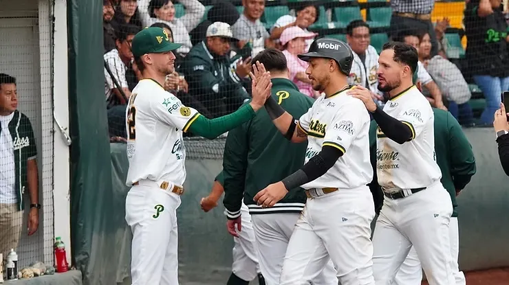 pericos-diablos-rojos-lmb