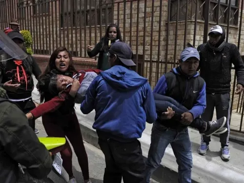Joven pierde un ojo durante las violentas protestas en Bolivia