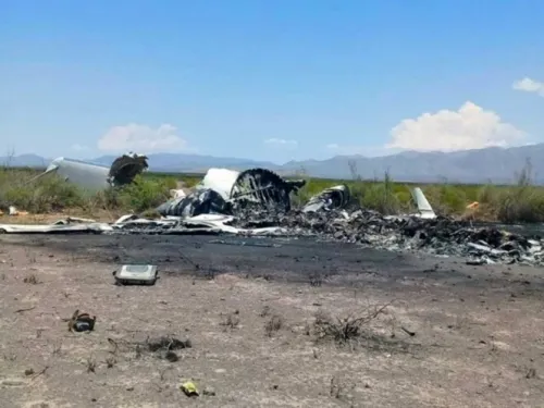 Recuperan cajas negras de avión accidentado en Coahuila