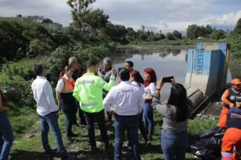 Supervisa Ayuntamiento de Puebla labores de desazolve y limpieza en el vaso regulador Puente Negro