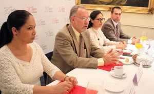 Ibero Puebla anuncia diplomado Ausjal