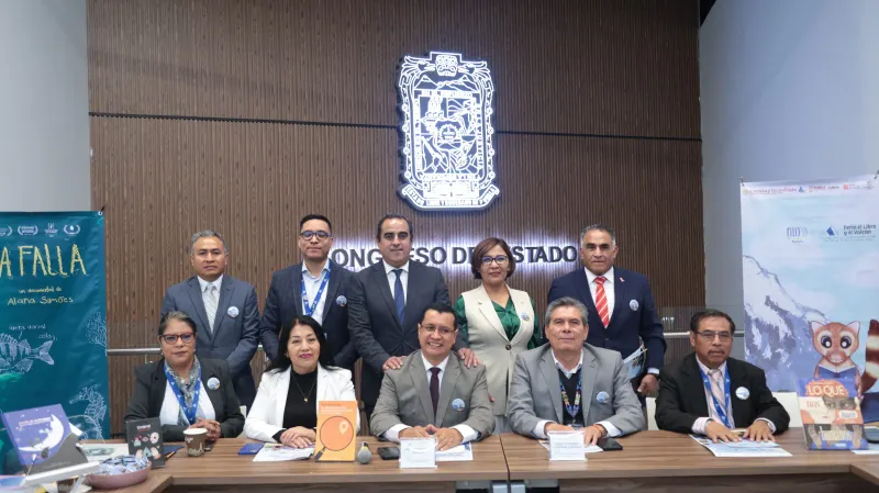 congreso-pue-feria-del-libro-y-el-volcan-ciudad-serdan