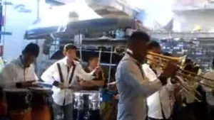 Desaparen 32 músicos de Iztapalapa, hiban a tocar a supuesta fiesta en Apizaco