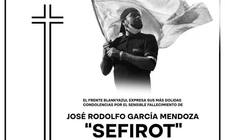 Familiares y amigos dan el ultimo adiós a “Sefirot” líder de la porra del Club Puebla