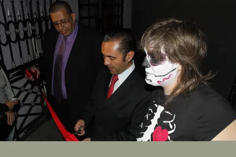 Presentan recorrido Y la Tumba dijo…, mitos y leyendas del Panteón Municipal