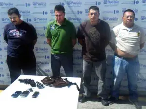 Asegura SSPTM a 4 sujetos que intentaron asaltar un negocio