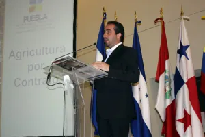 Apoyo sin precedente ofrece el gobierno de Puebla a cafetaleros