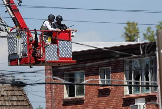 Desactivan primer explosivo en vivienda de agresor de Colorado