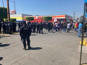 Al menos cuatro heridos deja una balacera en el Mercado Hidalgo
