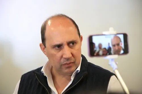 Manzanilla arranca campaña