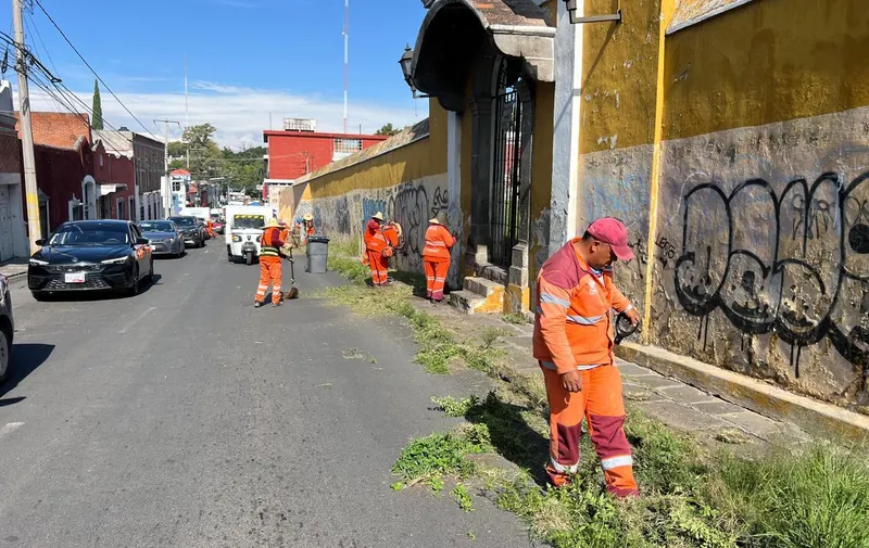 Refuerza Ayuntamiento de Puebla programa “Limpiando bien y a la primera