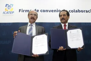 BUAP e Icatep firman convenio de colaboración para docentes