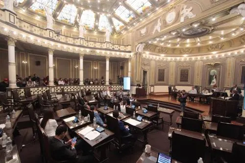 Presenta Gali terna para suplir a tres magistrados del TSJ