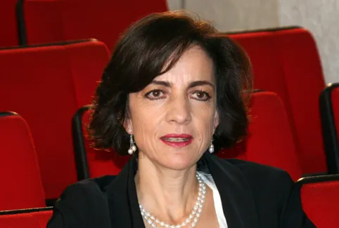 Defienden perfil de Federico González Magaña