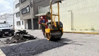 Campaña Capitalina Bacheando Puebla mejora la movilidad y seguridad en vialidades clave de la capital