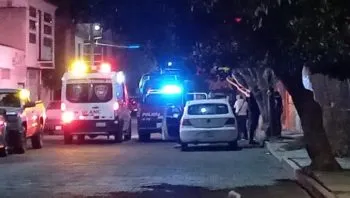 Ejecutan a un matrimonio delante de sus hijos en calles de Tehuacán
