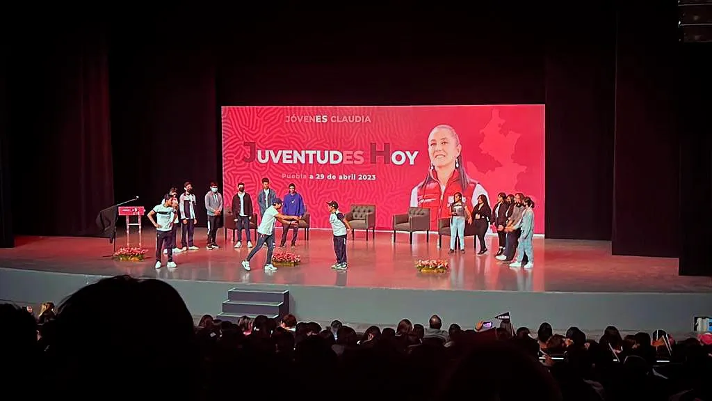 Claudia Sheinbaum Jovenes Puebla