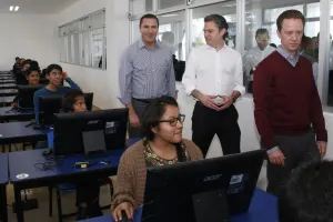 Aurelio Nuño y Moreno Valle rehabilitan el BINE con 93.7 mdp