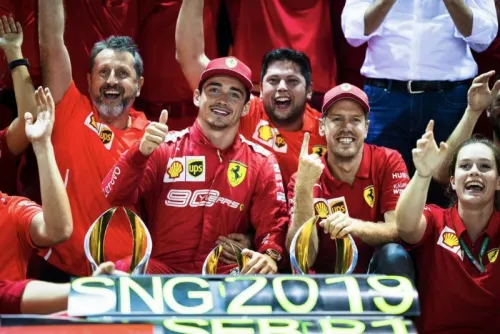Charles Leclerc renueva con escudería Ferrari hasta 2024