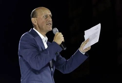 Lastiri desata los demonios de la división en el PRI