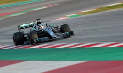 Mercedes buscará poner fin al optimismo de Ferrari en inicio de temporada de F1