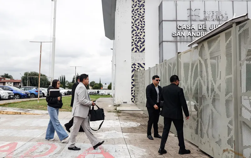Inicia audiencia por feminicidio de María Fernanda; estudiantes de la UDLAP exigen justicia