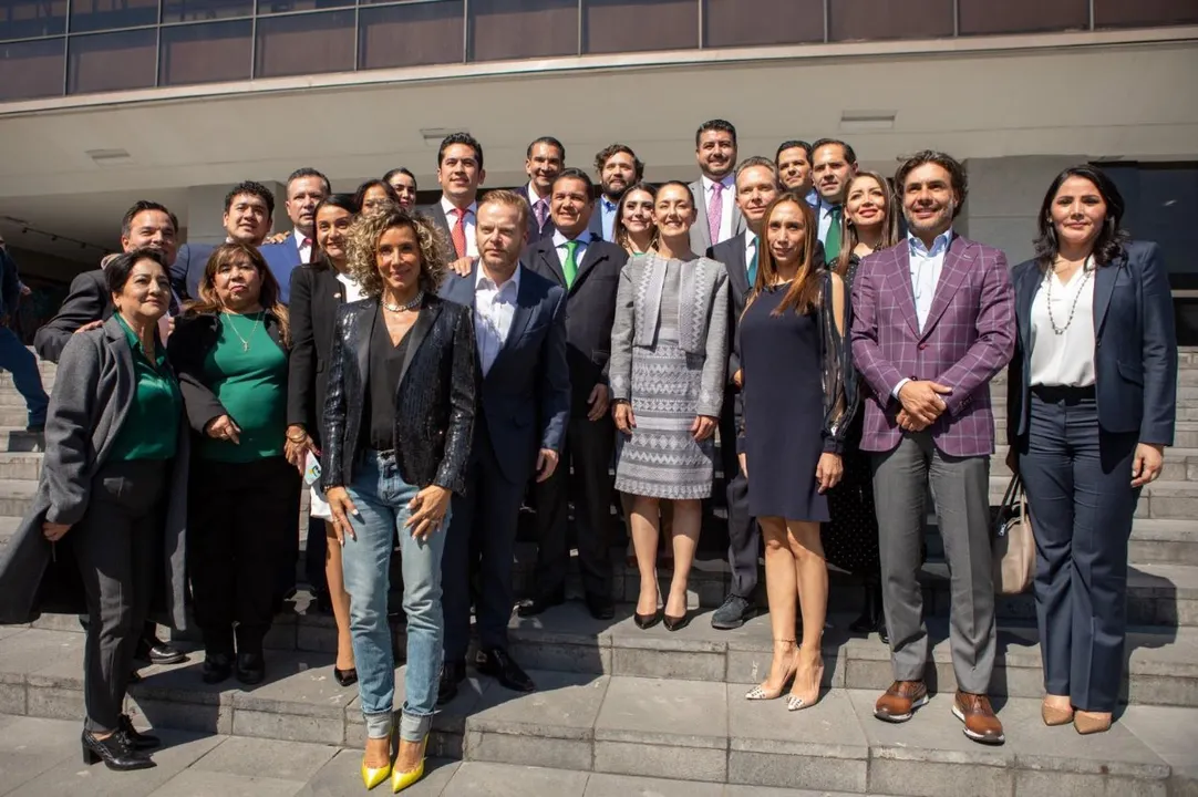 Claudia Sheinbaum Pardo e integrantes del Partido Verde