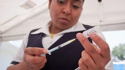 Descartan riesgo de contagios masivos de sarampión en CDMX