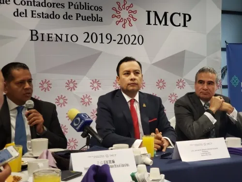 Contadores se dicen respetuosos con designación de Francisco Romero en la ASE