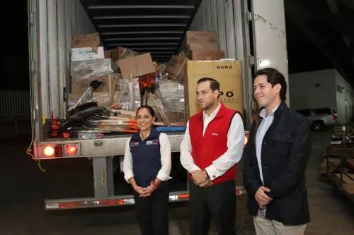 Dinorah López de Gali agradece a Cemex donativo para apoyar en las labores de reconstrucción