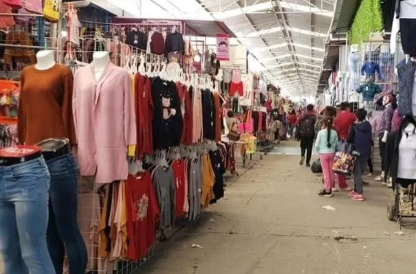 Horarios del tianguis navideño en San Martín Texmelucan fortalecerán la economía local