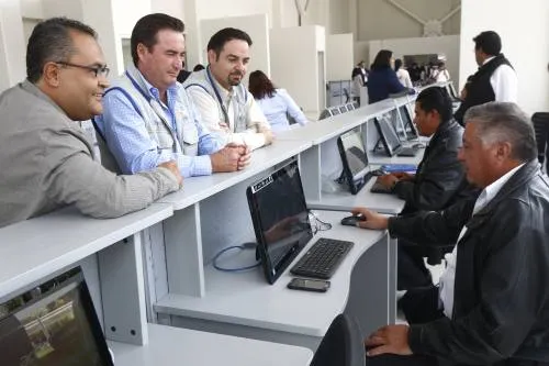 Puebla, con menos funcionarios públicos para atender servicios y trámites