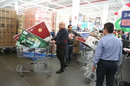 Profeco verificará los centros comerciales durante este fin de semana largo