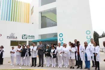 Inaugura Sergio Salomón Céspedes unidades de Oncología y Cancerología en el Hospital para el Niño Poblano