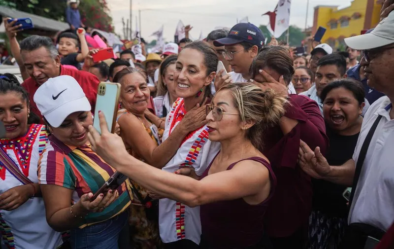 Cientos de chiapanecos muestran su apoyo a Claudia Sheinbaum