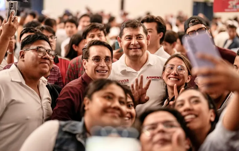 alejandro-armenta-jovenes