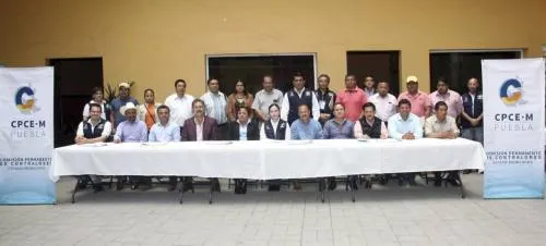 Impulsa Tony Gali reunión regional de contralores en la Sierra Nororiental