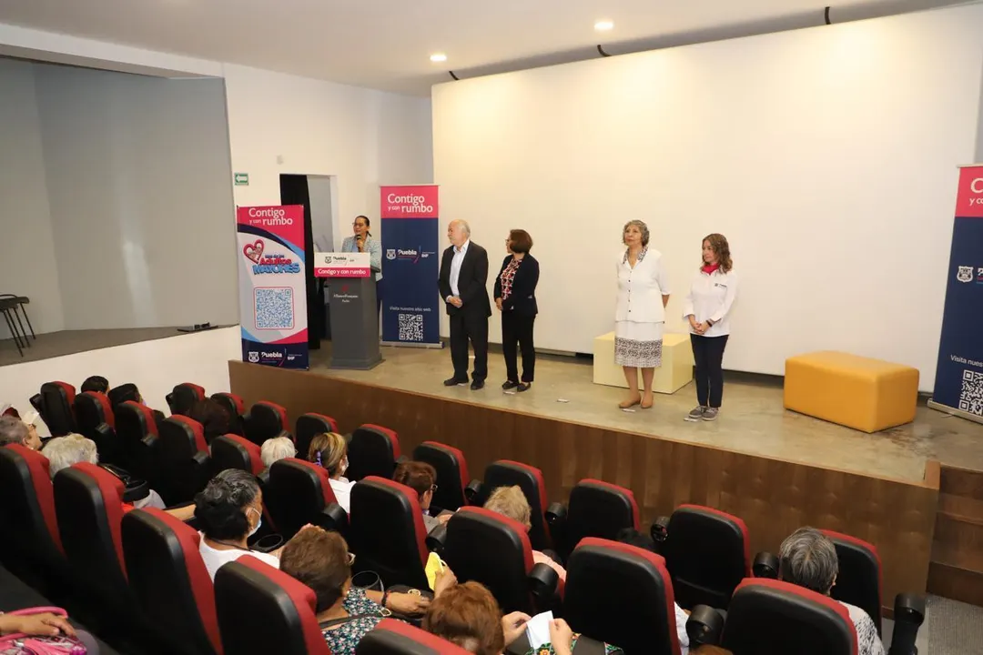 Ponencia "Envejecimiento Saludable para Personas Adultas Mayores"
