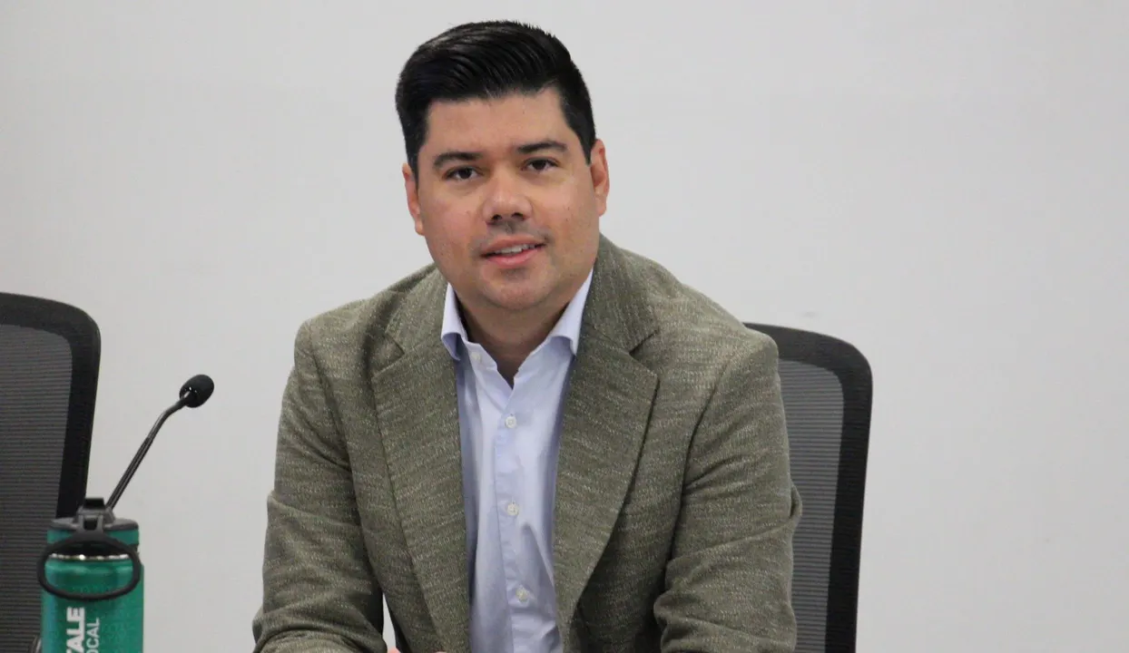 Jaime Natale se aferra al control del PVEM en Puebla hasta 2028